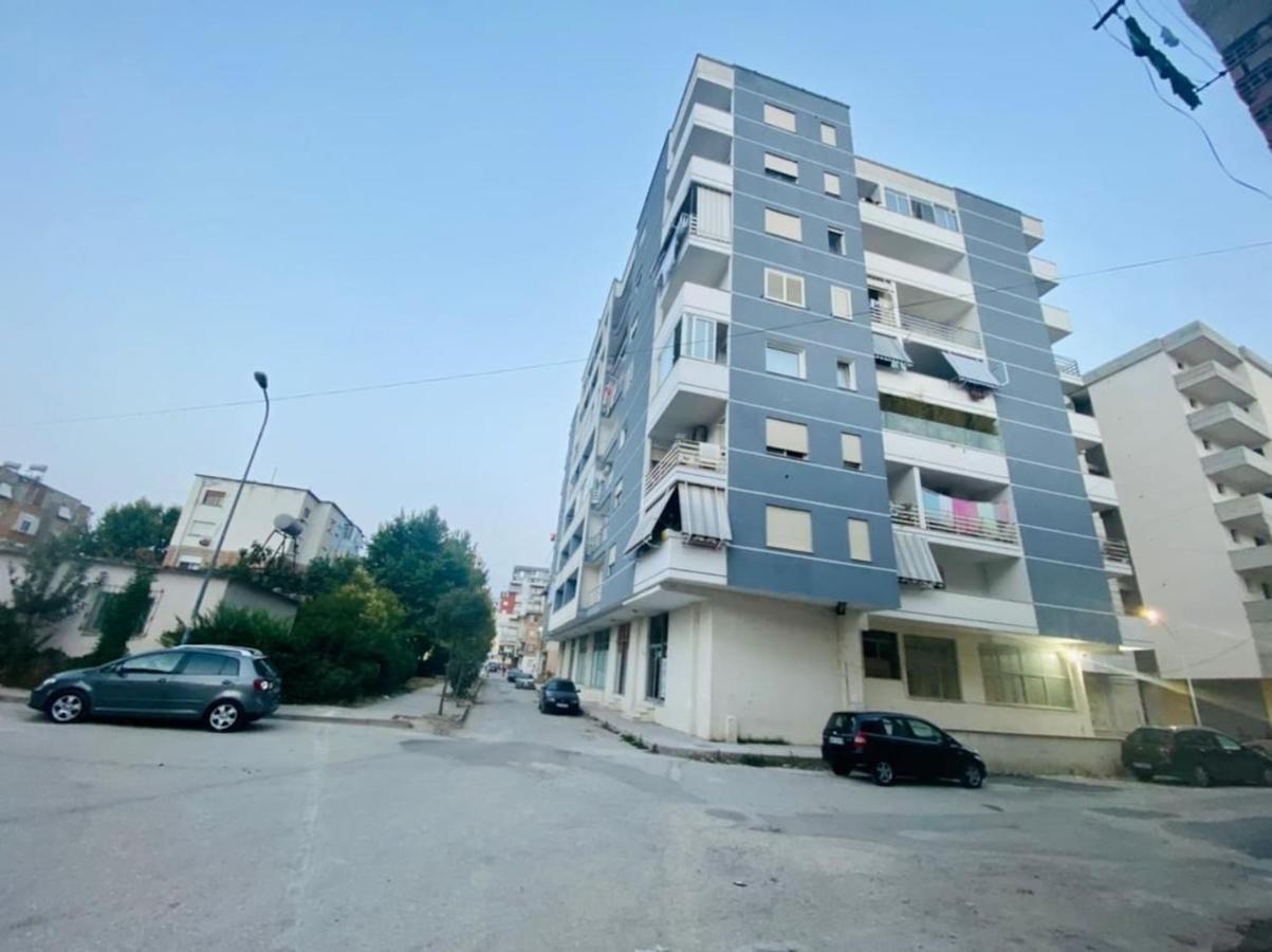 Apartment Jf Vacations - 1 Bedroom Vlorë
